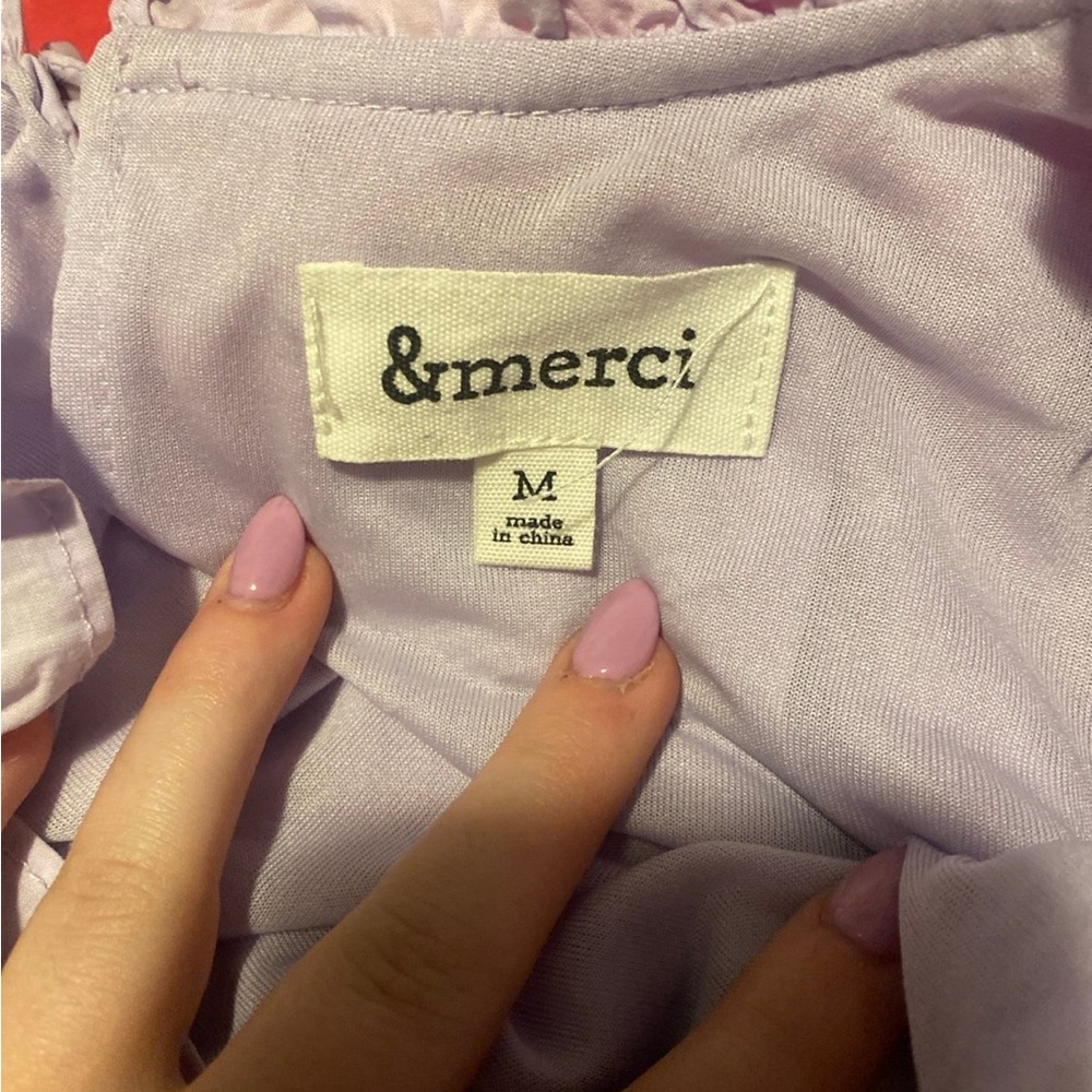 A size M women’s dress